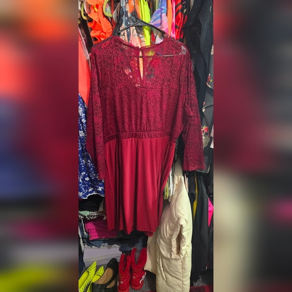 🍁🍂NWT TORRID 2X At The Knee Studio Knit Lace Sleeve Fit N Flare Dress - Picture 4 of 5